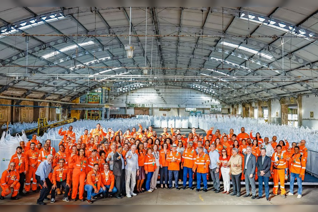 lula-visita-fabrica-de-fertilizantes-na-bahia-e-defende-retomada-da-producao-nacional